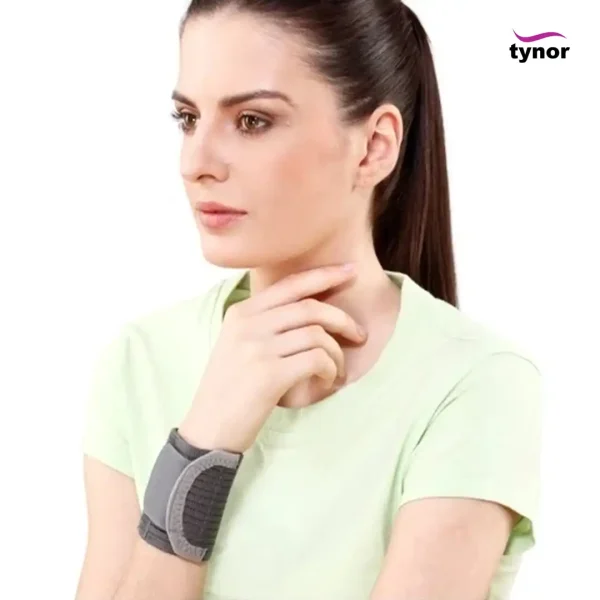 Tynor Wrist Brace Double Lock Secure Wrist Support